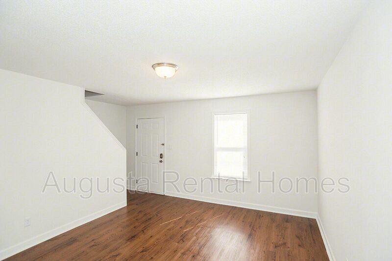 4011 4011 - Photo 3 of 26