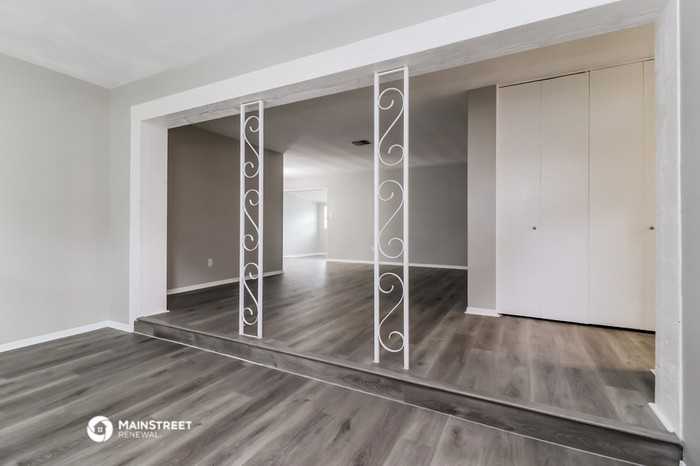 260 Antigua Dr - Photo 3 of 16