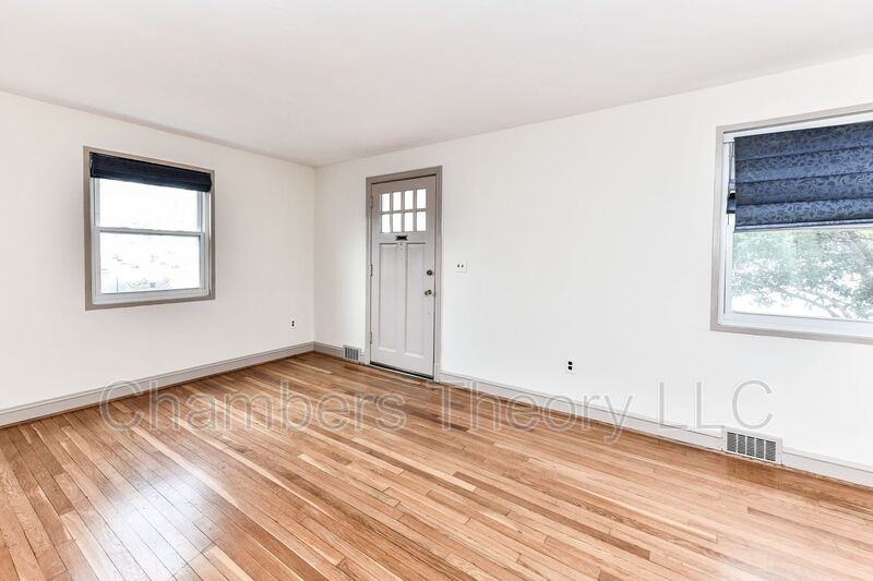 19 S Aberdeen St - Photo 4 of 40