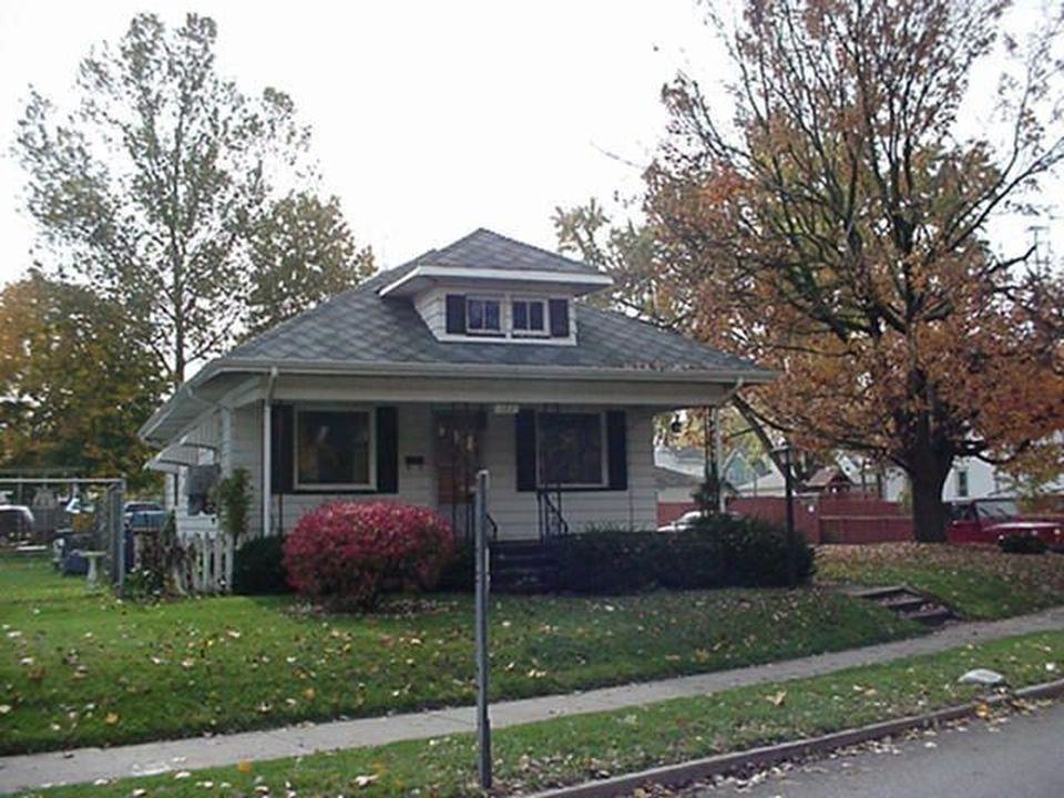 1160 E Calvert St #1 - Photo 2 of 11