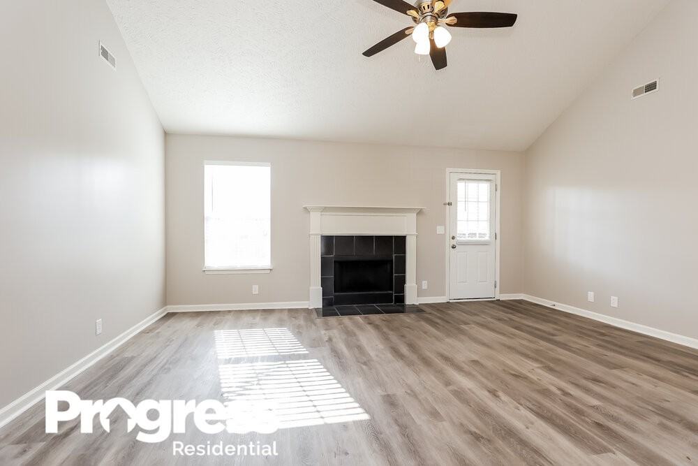 149 Meigs Dr - Photo 3 of 16