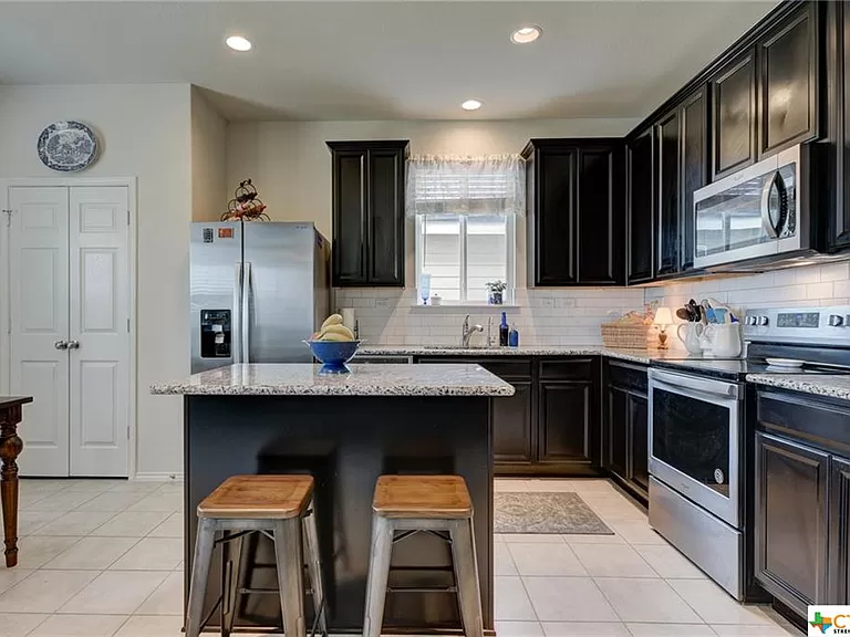 308 Autumn Rouge - Photo 7 of 19