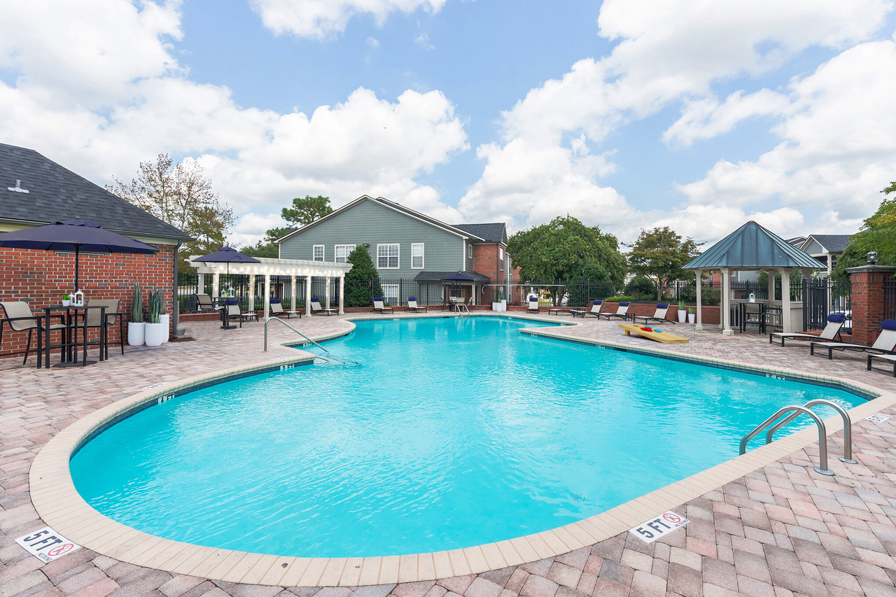 Vantage at Wildewood - Photo 2 of 17