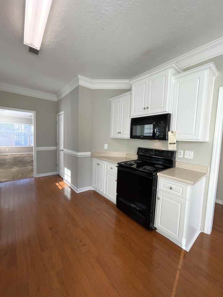 4301 E Barcelona Way #1 - Photo 7 of 50