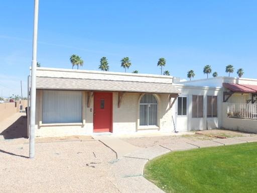 2209 N Recker Rd - Photo 3 of 21