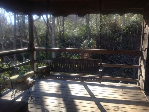 211 Dalton Ln - Photo 3 of 13