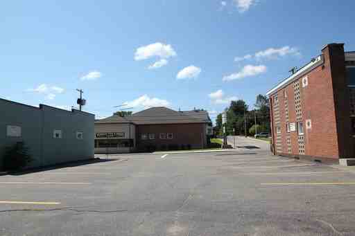 1185 Main St #2 - Photo 3 of 13