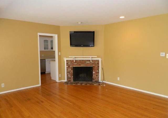 221 E 5th St - Photo 3 of 13