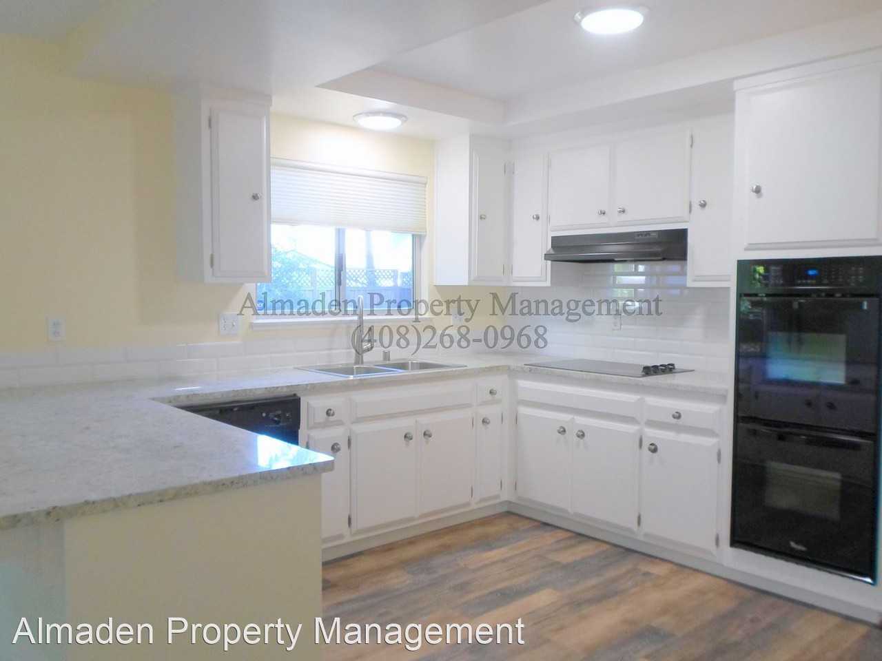 253 Bangor Ave - Photo 2 of 14