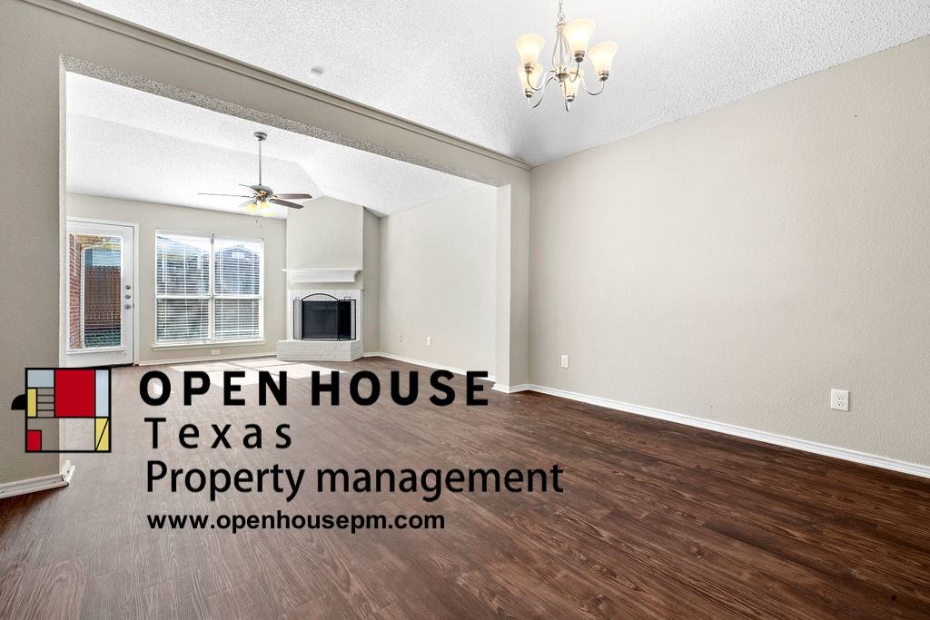 5714 Blue Meadow Trl - Photo 3 of 11