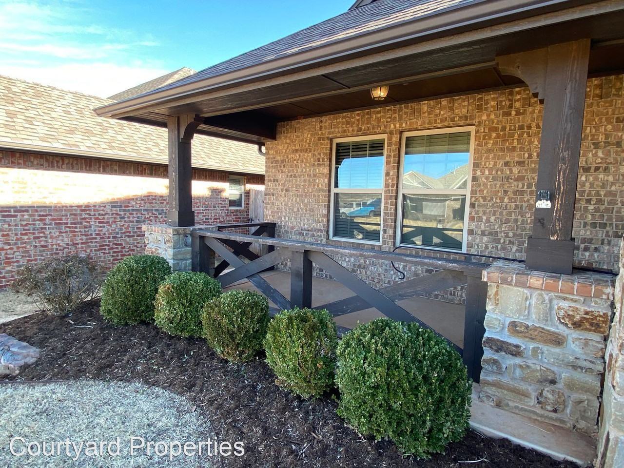 18512 Maidstone Ln - Photo 2 of 41