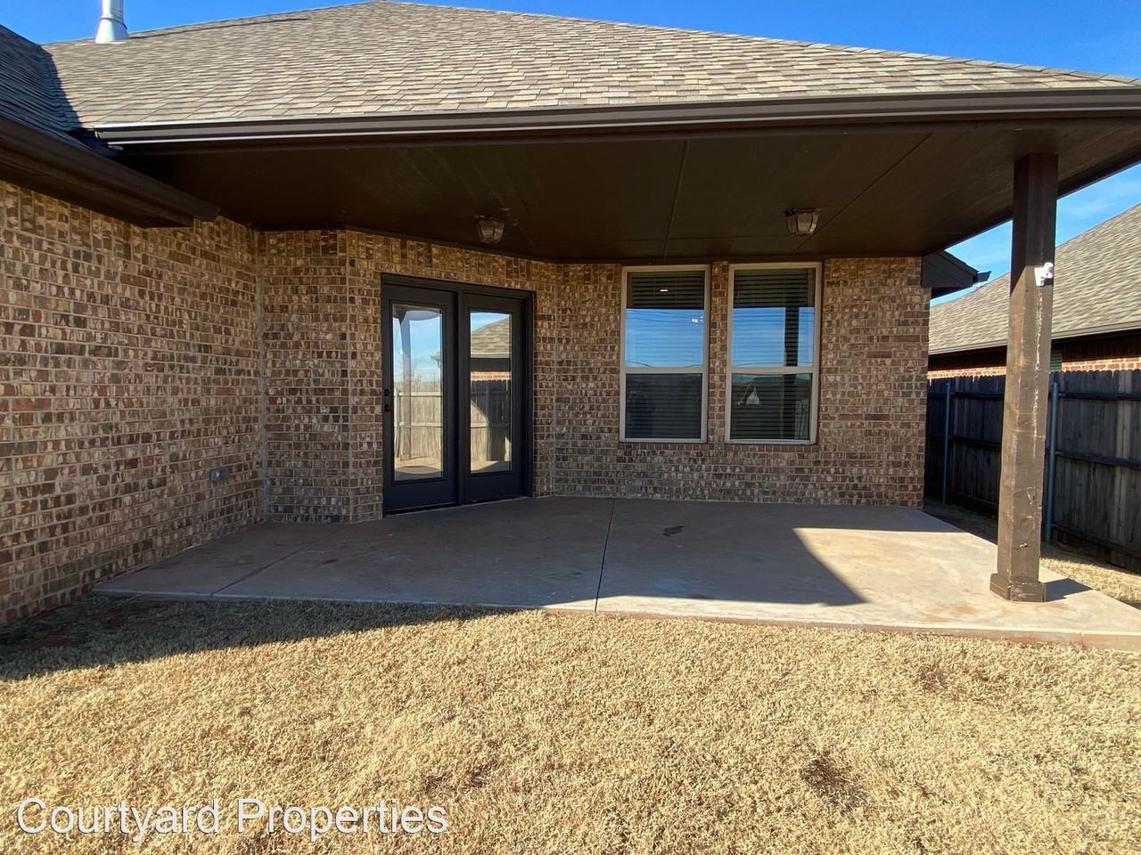 18512 Maidstone Ln - Photo 3 of 41