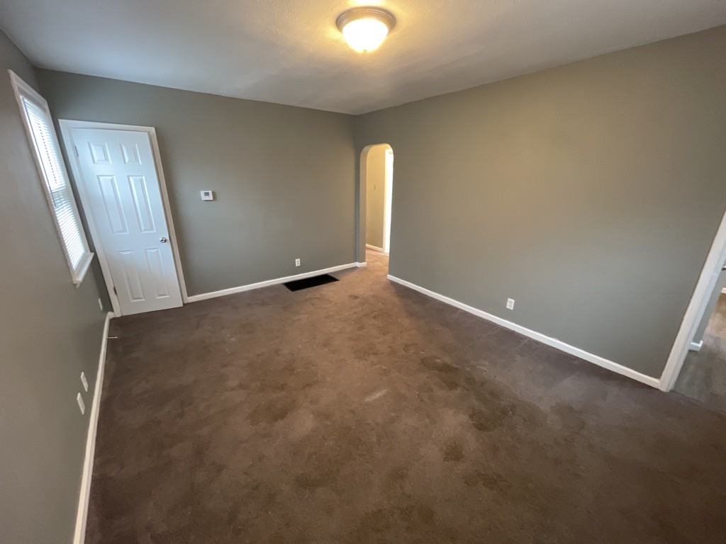 4244 Corinth Blvd - Photo 2 of 7