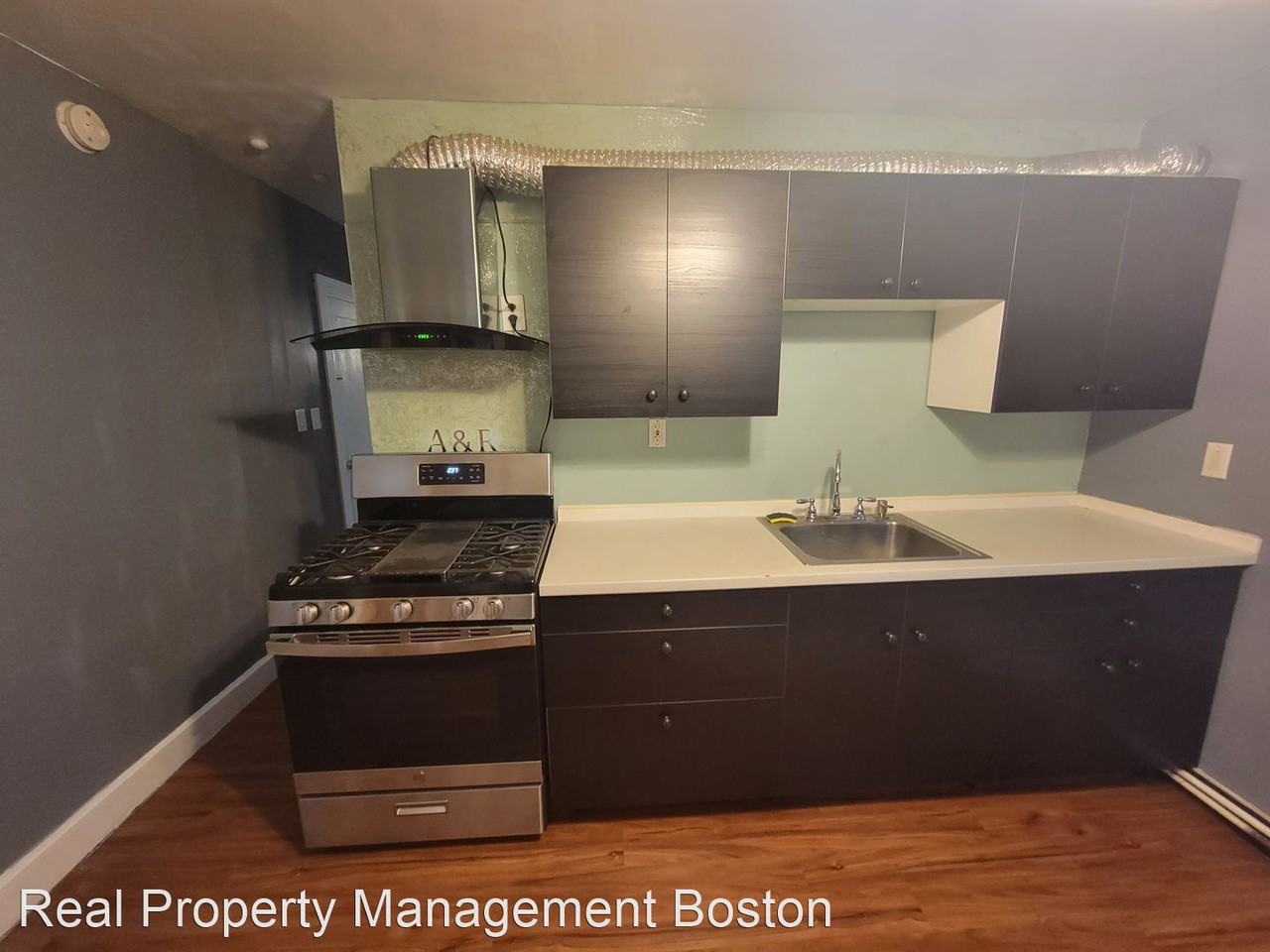 20-22 Holmes Street - Photo 3 of 20