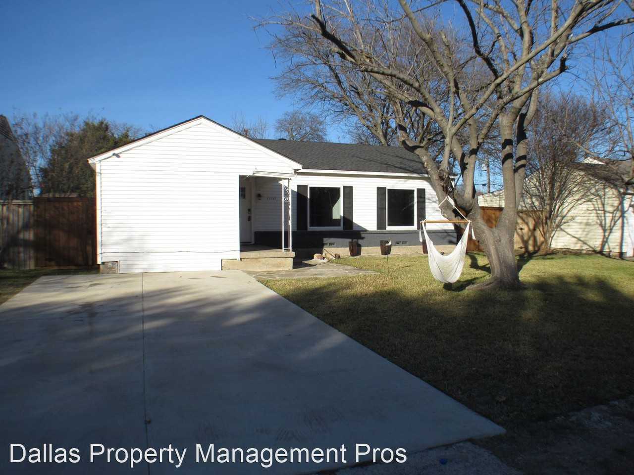 11743 Broadmoor Dr - Photo 2 of 33