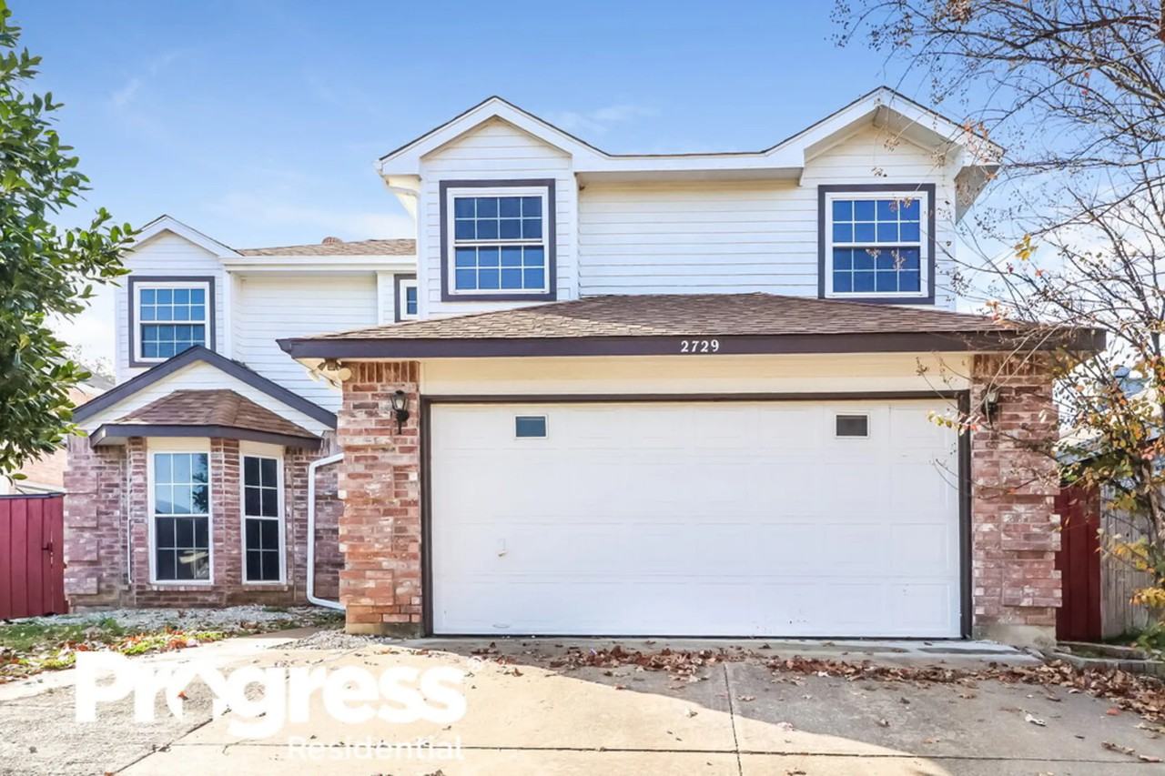 2729 Forest Creek Dr