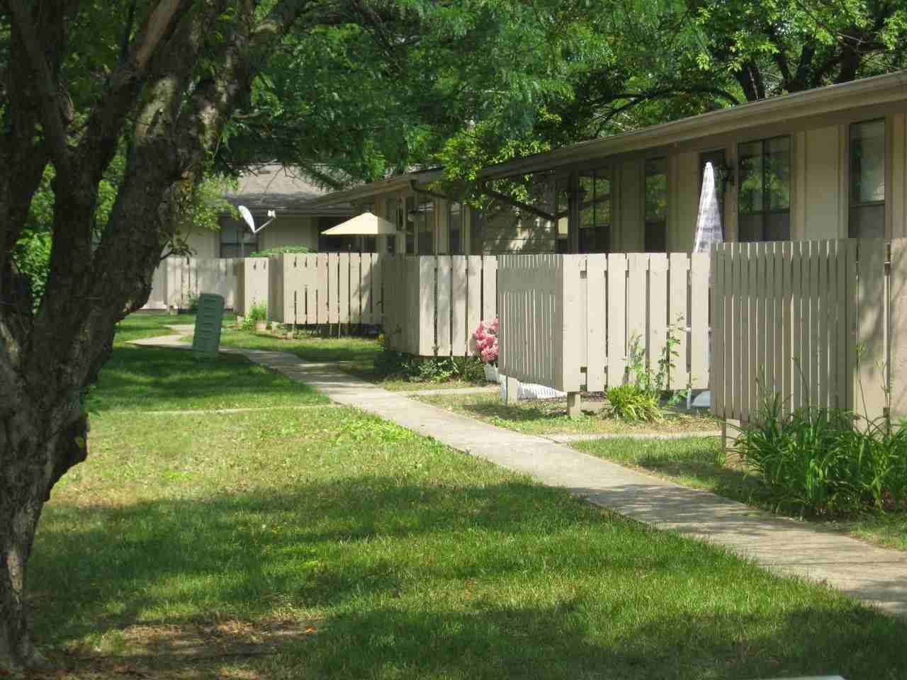 Forsythia Court - Photo 2 of 7