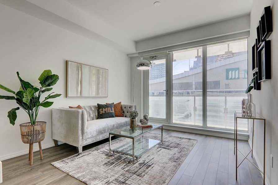 197 Yonge Street - Photo 4 of 14