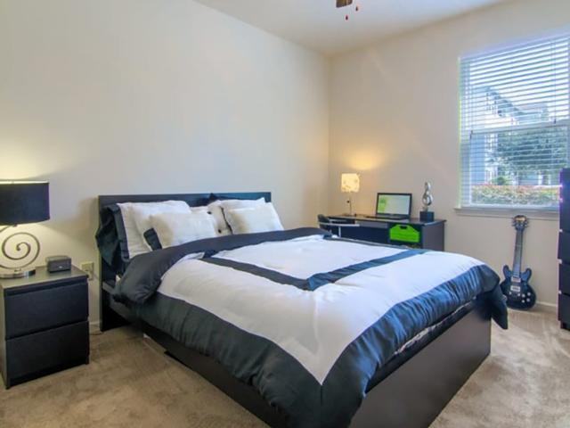 5089 Government Blvd - Photo 2 of 3