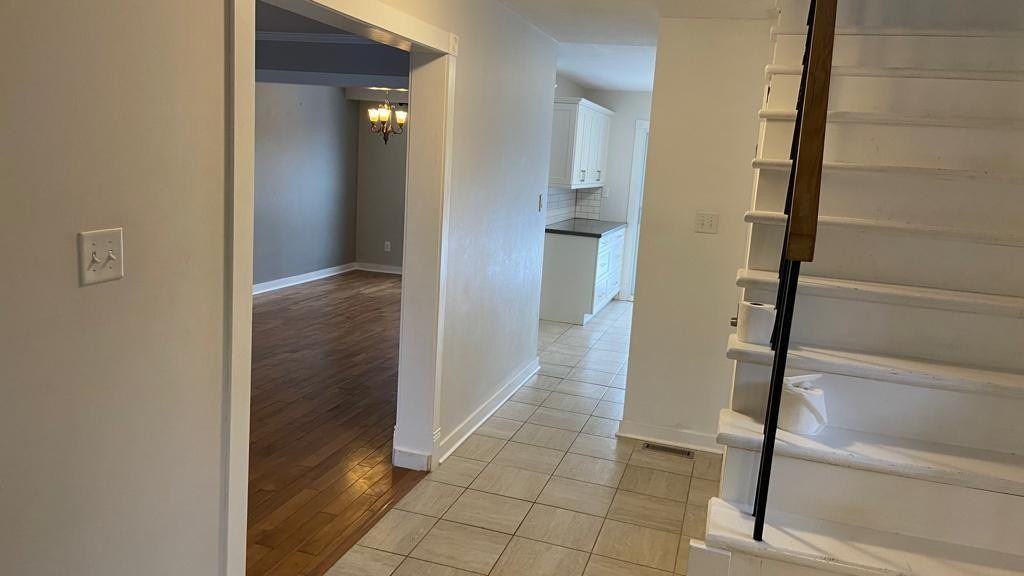 146 Fanshawe Drive - Photo 2 of 18