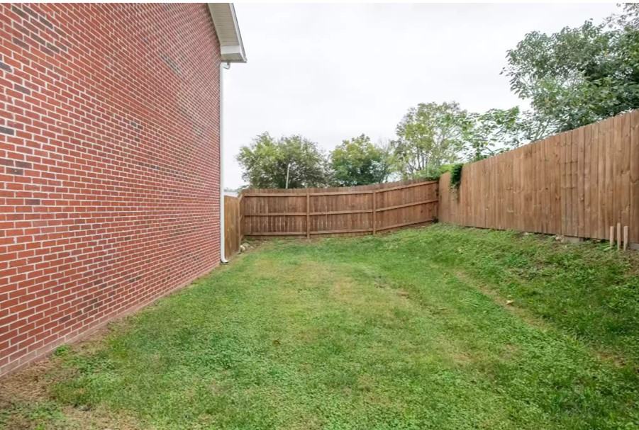 270 Trunk St Ne #270TRUNKST - Photo 2 of 5