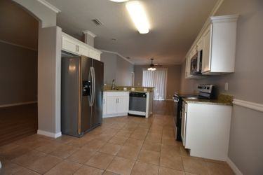 5746 Indigo Crossing Dr - Photo 2 of 8