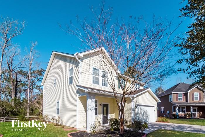 7006 Meadowsweet Ln - Photo 2 of 15