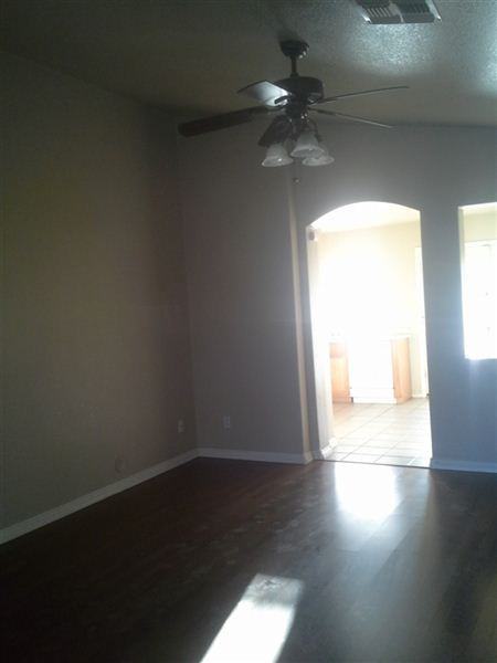 229 S 125th Ave - Photo 2 of 11
