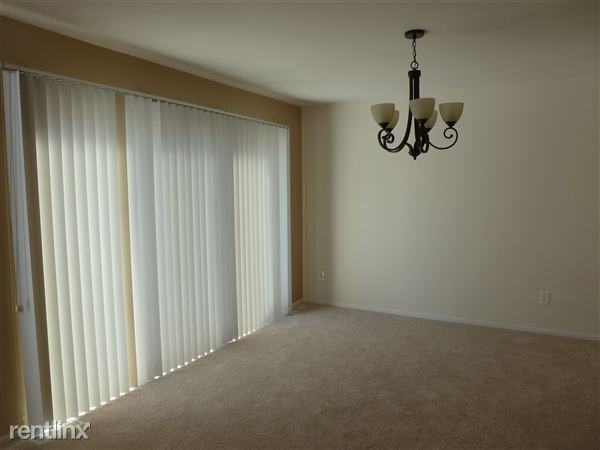 Aspen Ridge Condominiums - Photo 2 of 8