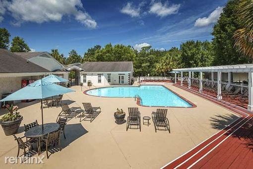 Colonial Grand of Wilmington - Photo 3 of 8