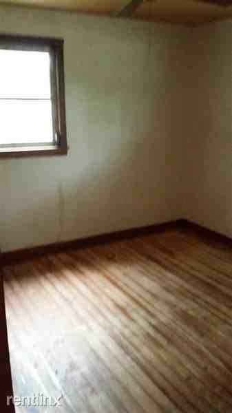 755 N Elder Rd - Photo 2 of 10