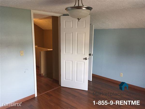 173 Highland Ave - Photo 3 of 10