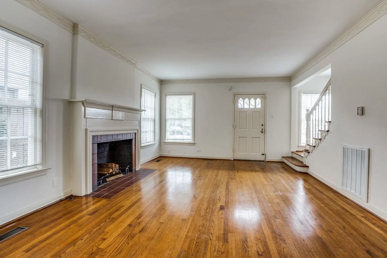 4131 Grassmere Ln - Photo 3 of 12