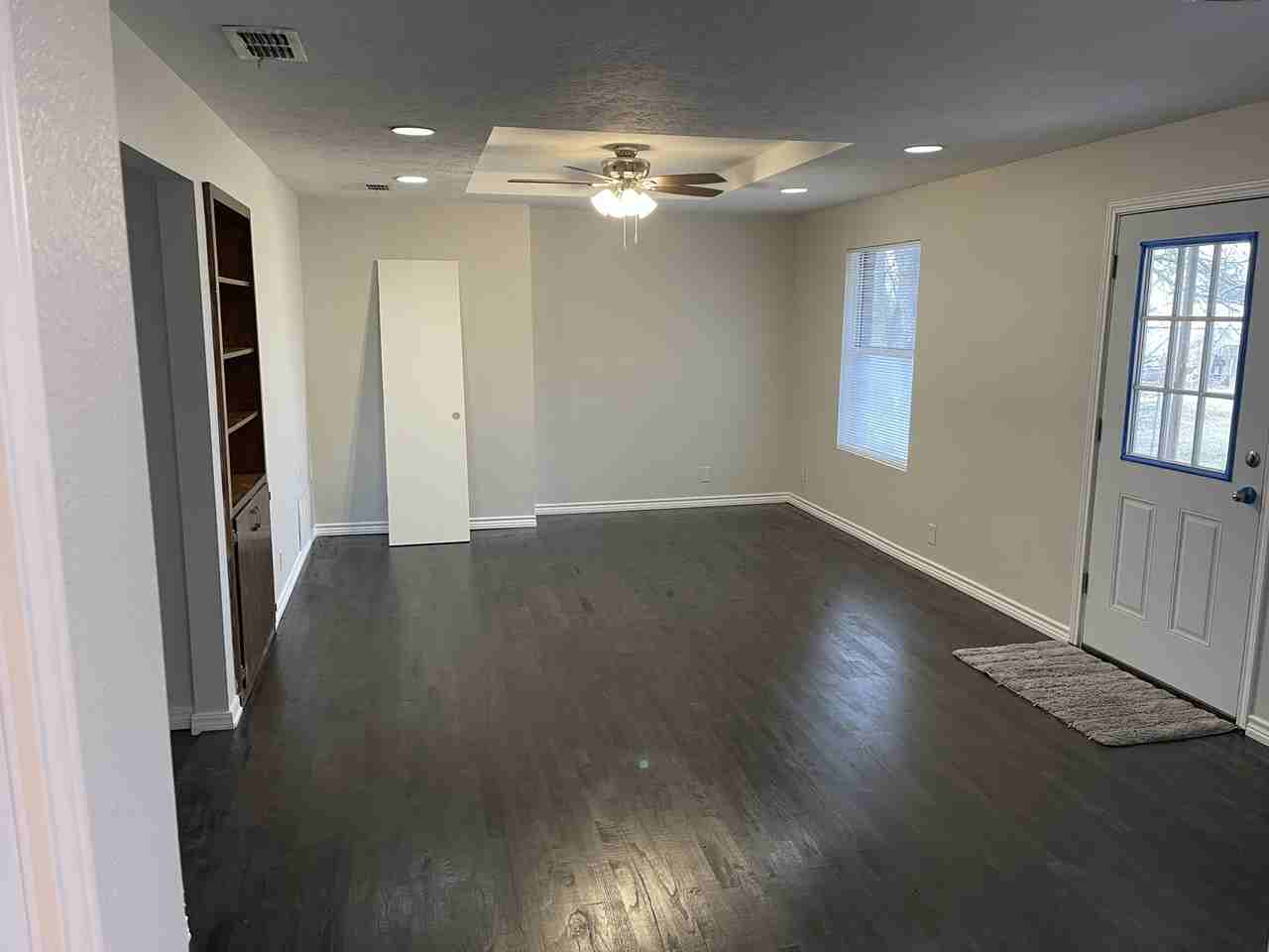 329 County Road 2644 - Photo 3 of 3