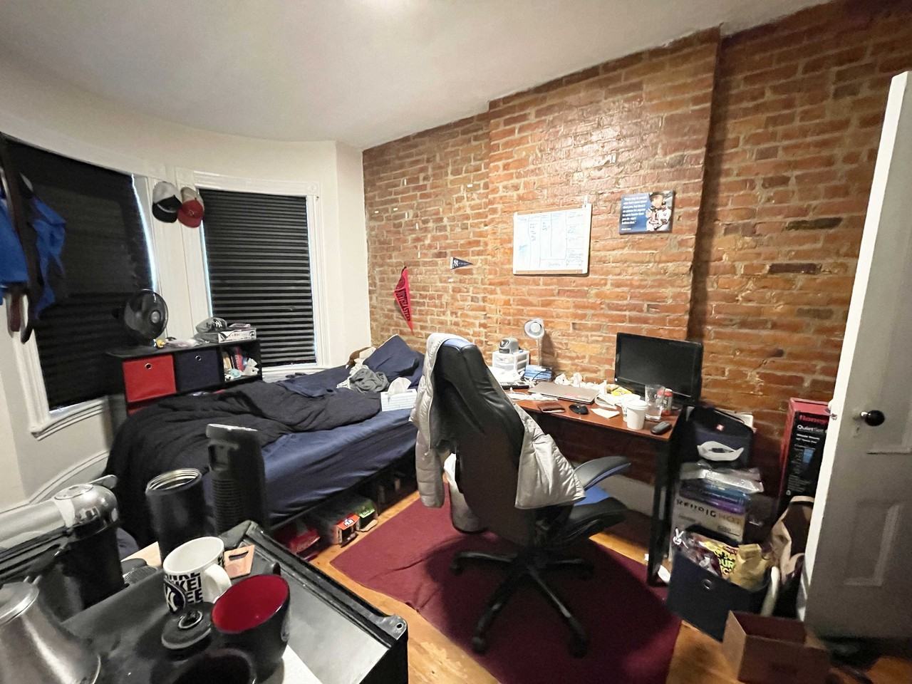 Windsor St - Photo 3 of 7