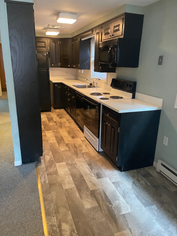 762 Main St #A - Photo 3 of 48