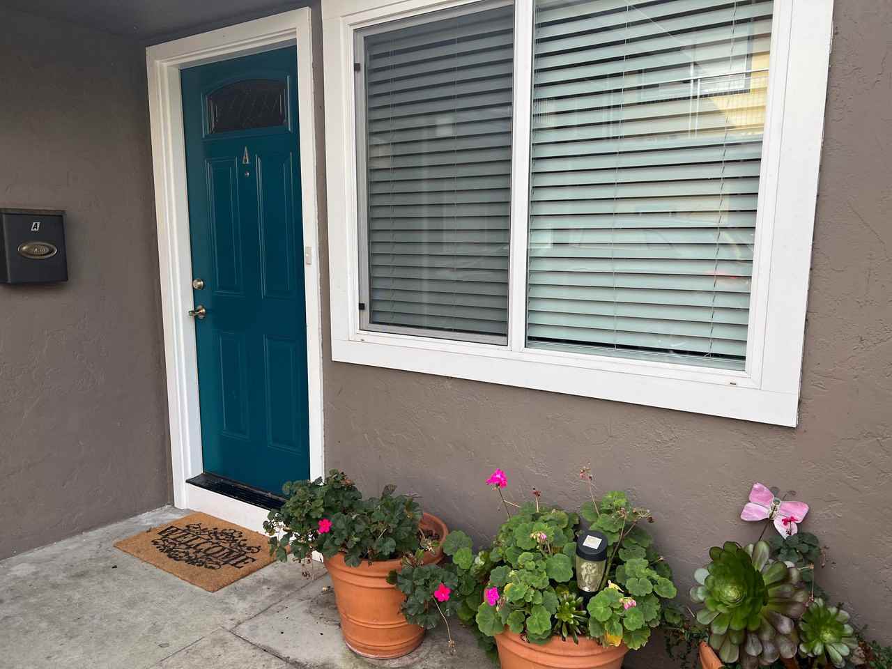 328 Standish St A, Redwood City, CA 94063 1 Bedroom