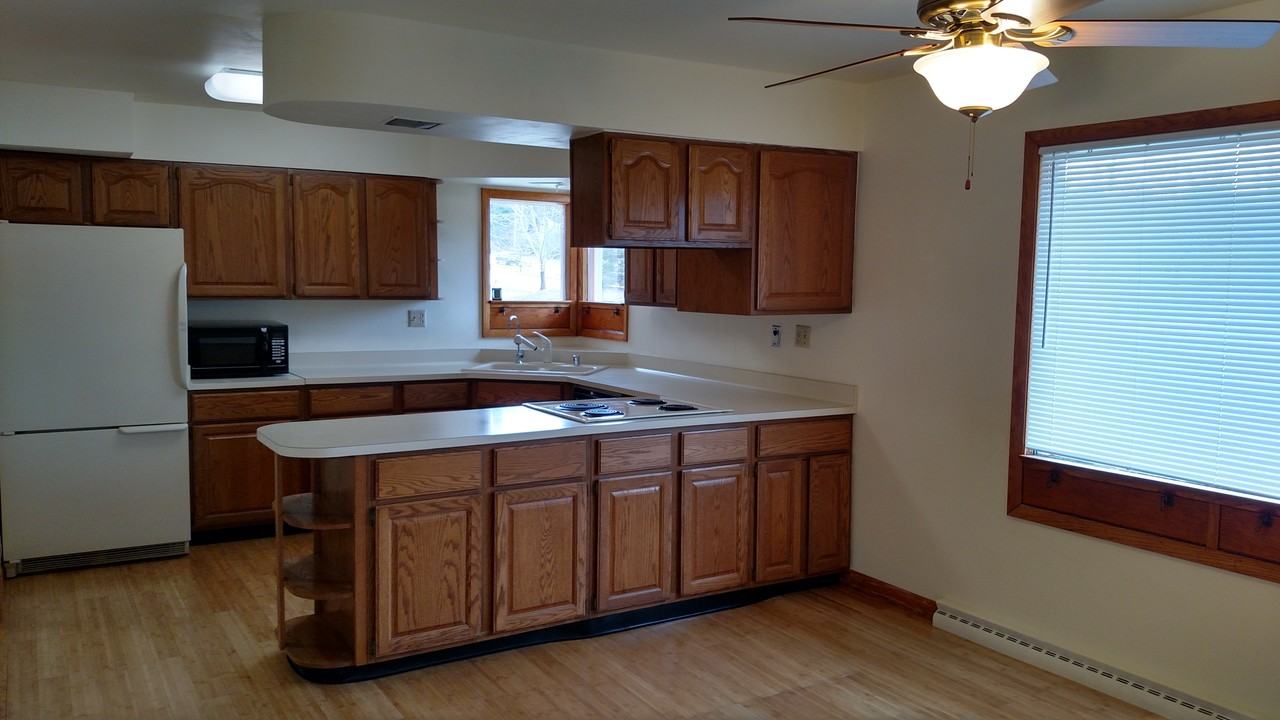 4609 S Moorland Rd - Photo 2 of 28