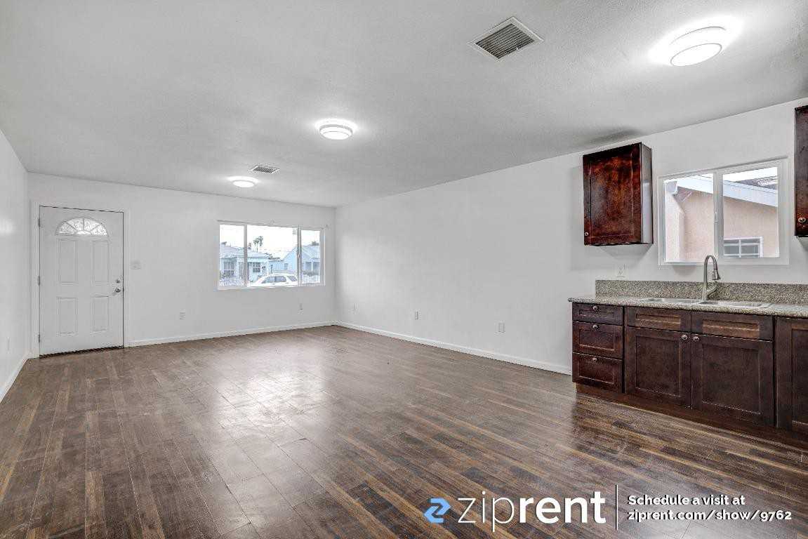 4120 Weik Ave - Photo 3 of 16