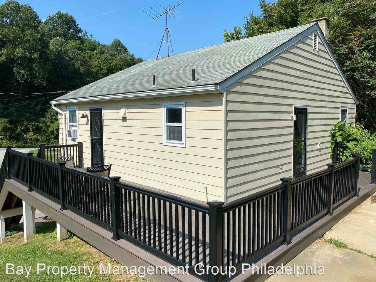 1566 Embreeville Rd - Photo 2 of 10