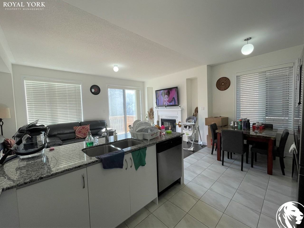 9 Whitefish St - Photo 3 of 25