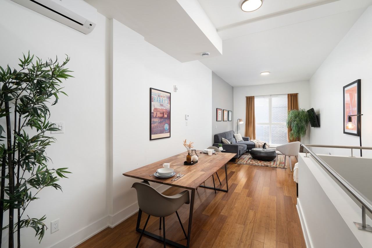 62 Rue Prince-Arthur Est — photo 3