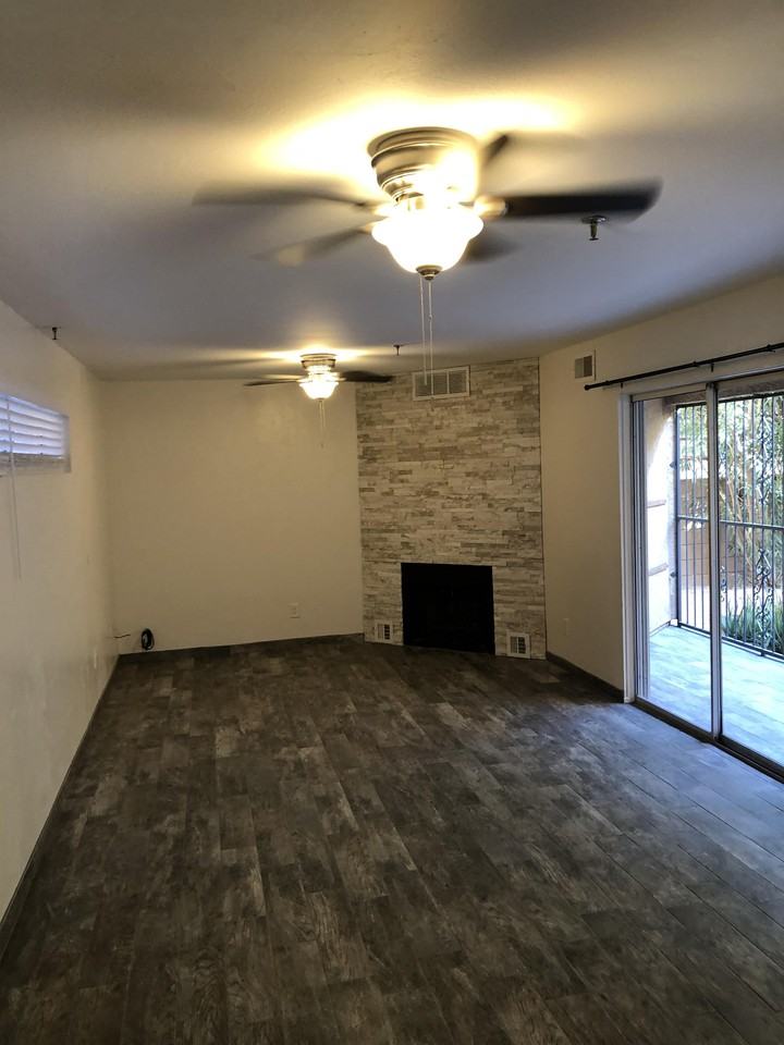 2601 W Broadway BlvdUnit M-182 #M182 - Photo 4 of 26
