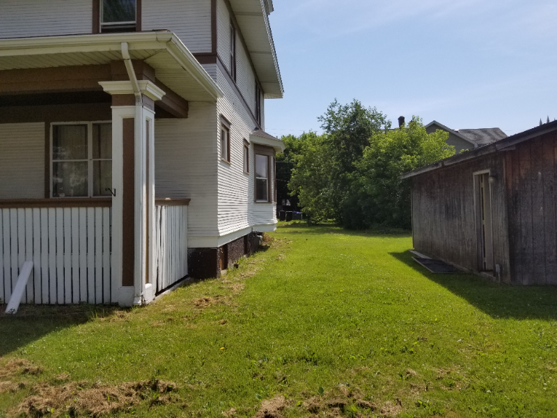 1622 Ogden Ave - Photo 2 of 28