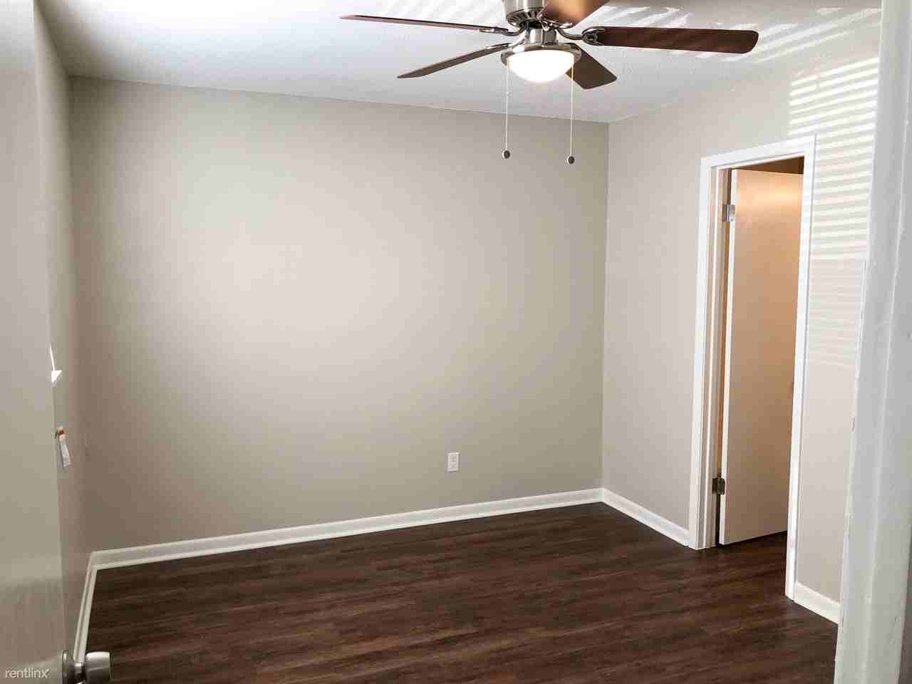 Century Oak Apartments - Photo 3 of 10