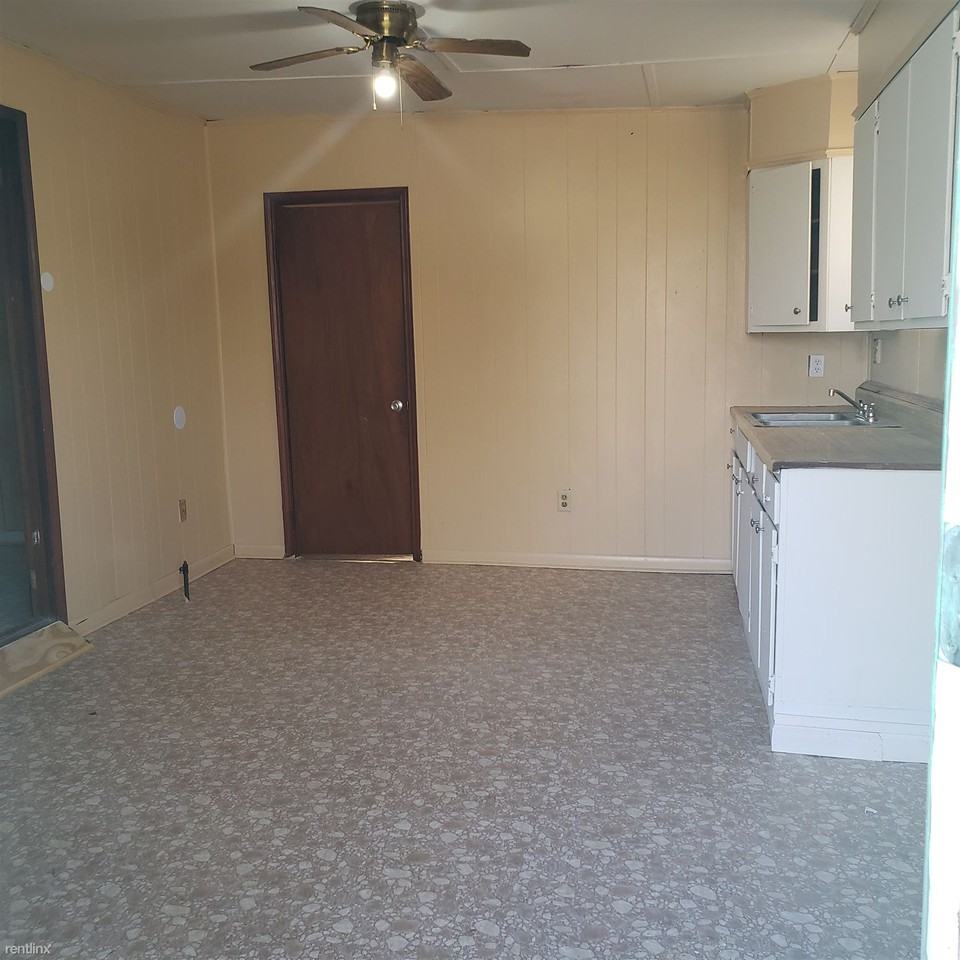 519 Planters St - Photo 3 of 10