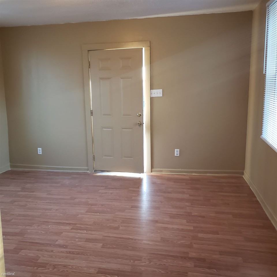3216 Deers St - Photo 2 of 10