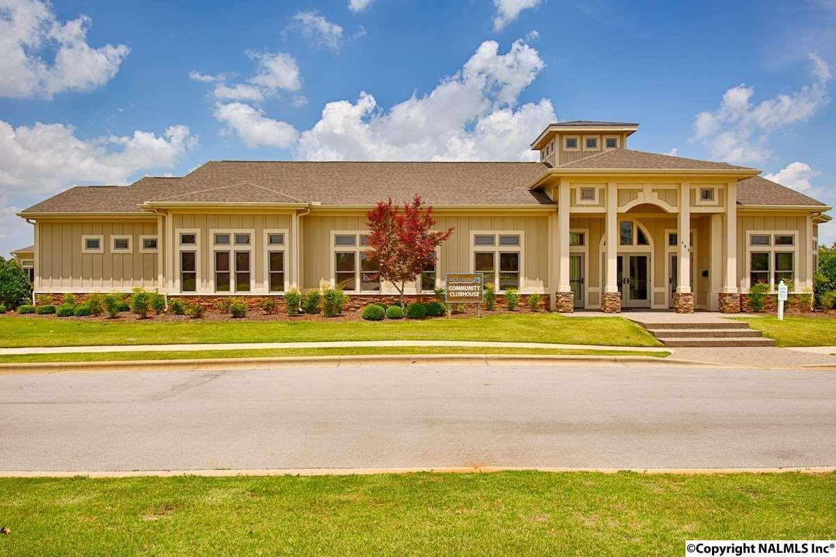 813 River Landing Blvd Sw - Photo 3 of 31