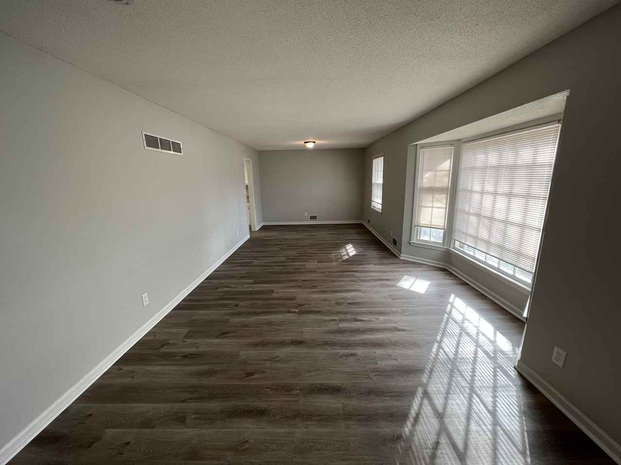 5005 Osage Ave - Photo 2 of 15