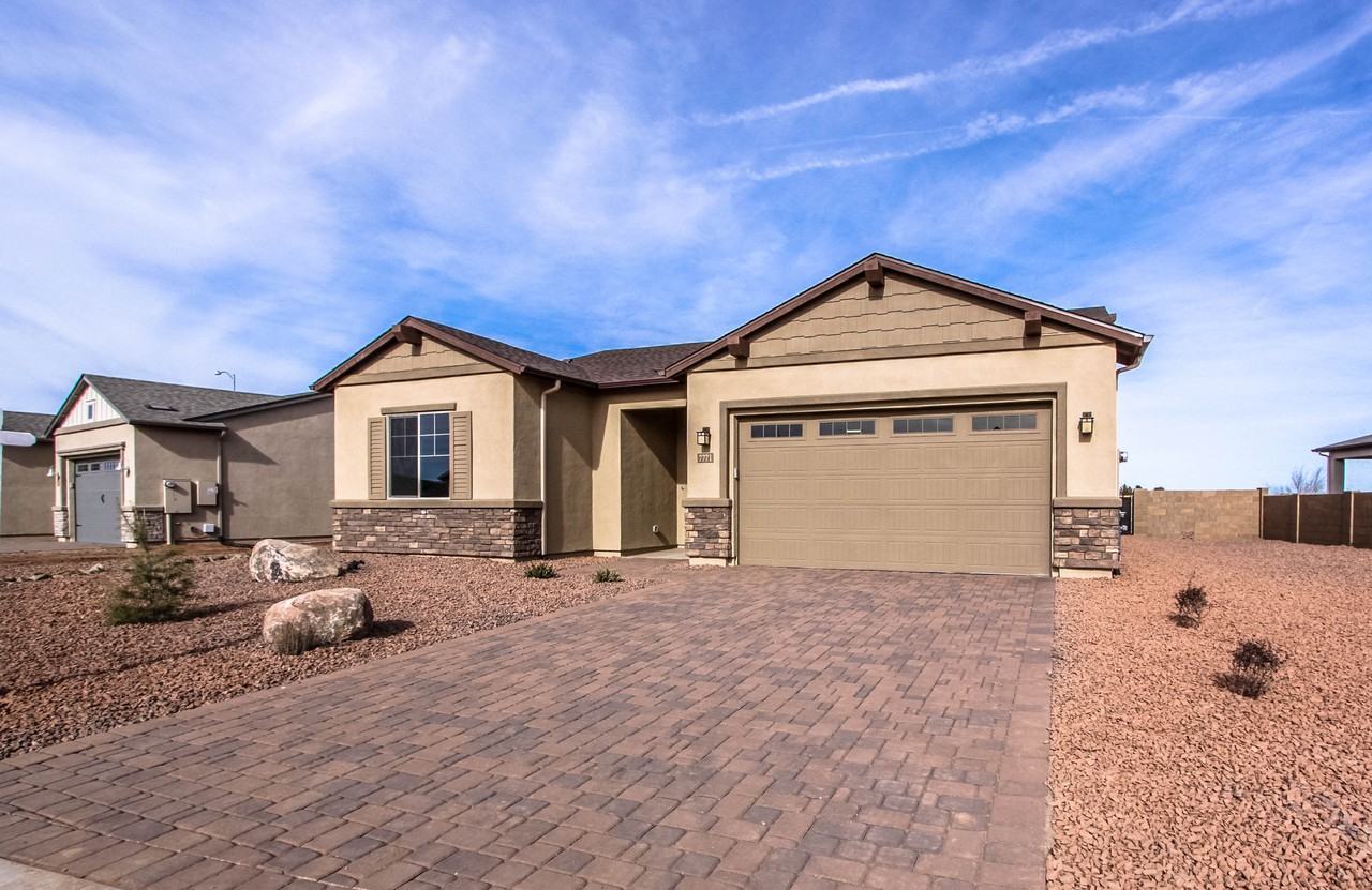 7771 E Bella Vista Ln - Photo 2 of 32